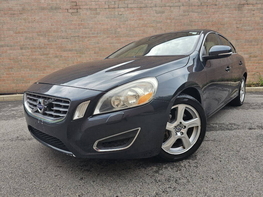2013 VOLVO S60