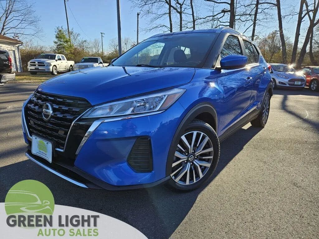 2021 NISSAN Kicks