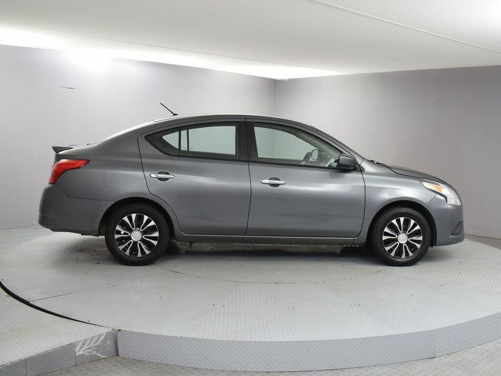 2018 NISSAN Versa