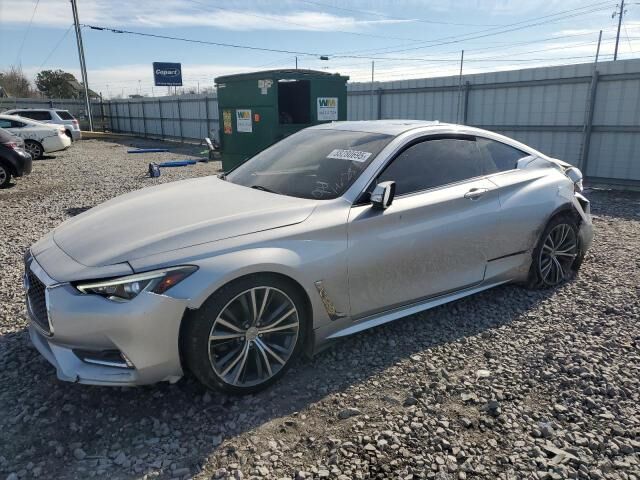 2017 INFINITI Q60
