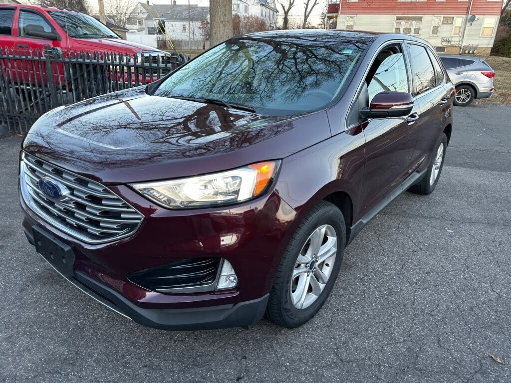 2019 FORD Edge