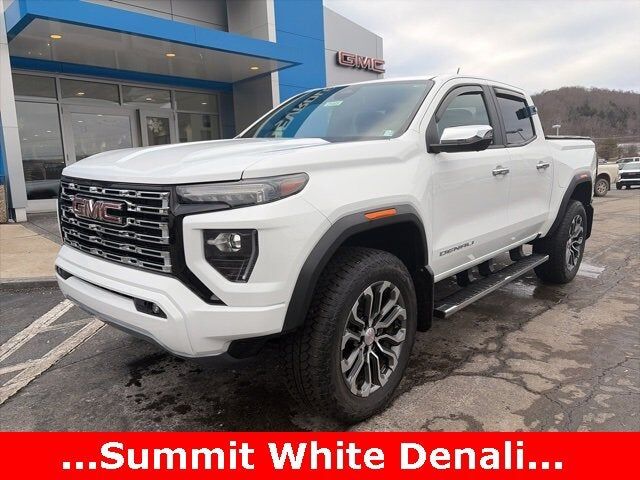 2023 GMC Canyon