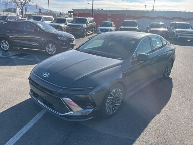 2025 HYUNDAI Sonata