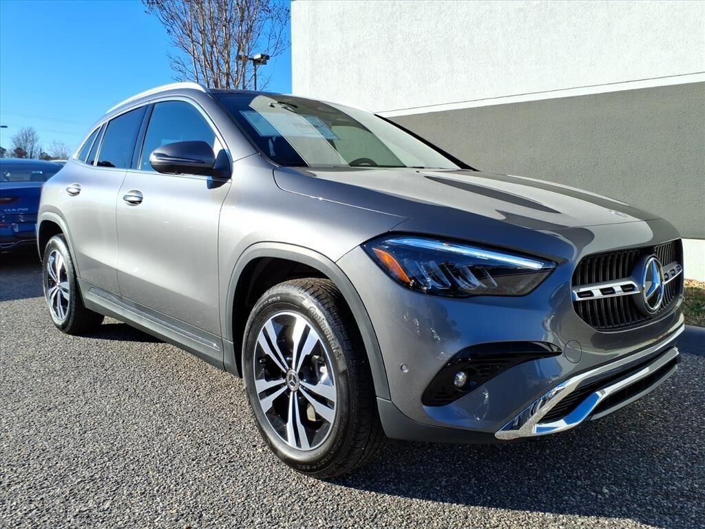 2026 MERCEDES-BENZ GLA-Class