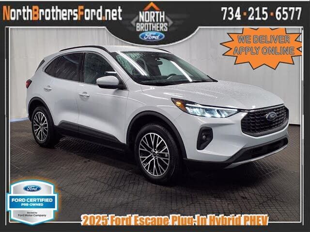 2025 FORD Escape