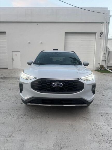 2025 FORD Escape