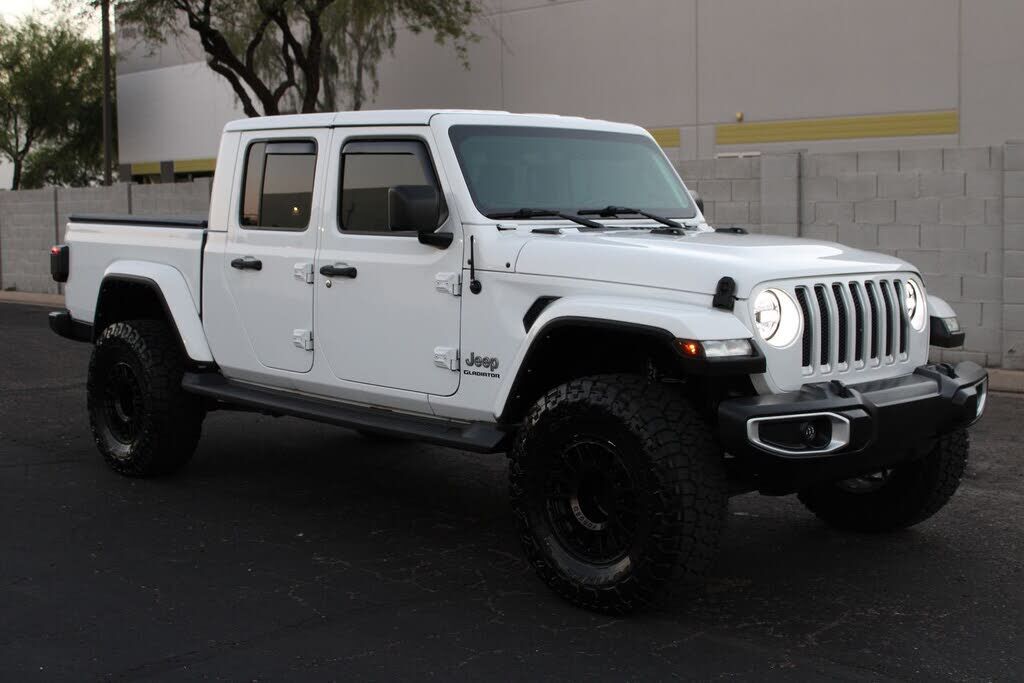2021 JEEP Gladiator