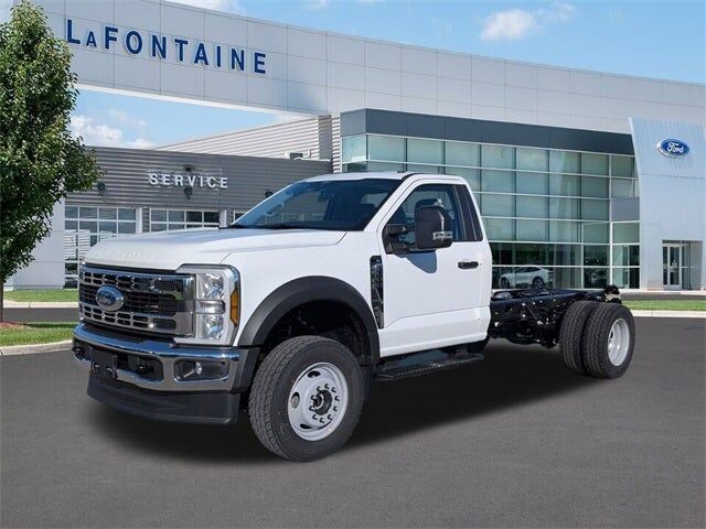 2025 FORD F-600