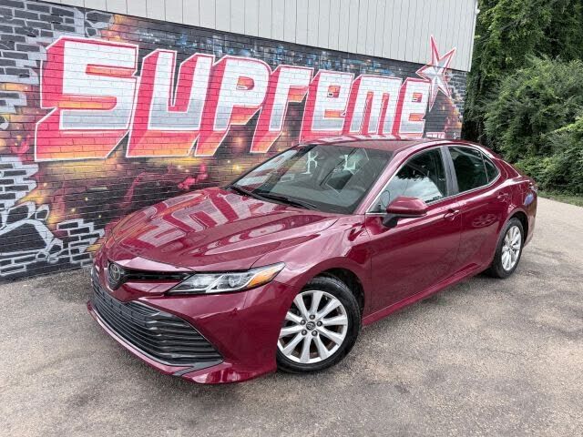2018 TOYOTA Camry