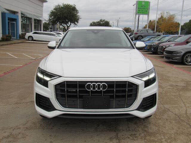 2022 Audi Q8