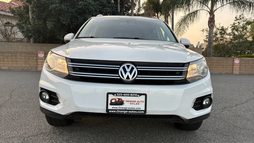 2013 VOLKSWAGEN Tiguan