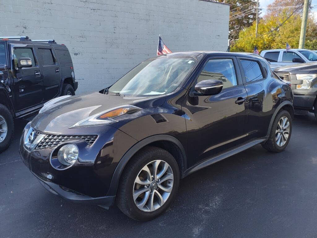 2015 NISSAN Juke