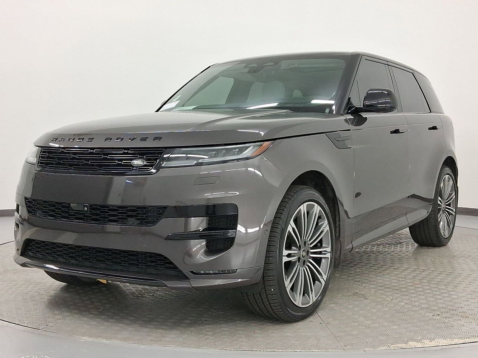 2024 LAND ROVER Range Rover Sport