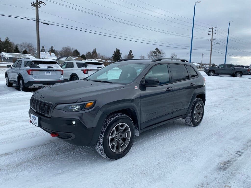 2022 JEEP Cherokee