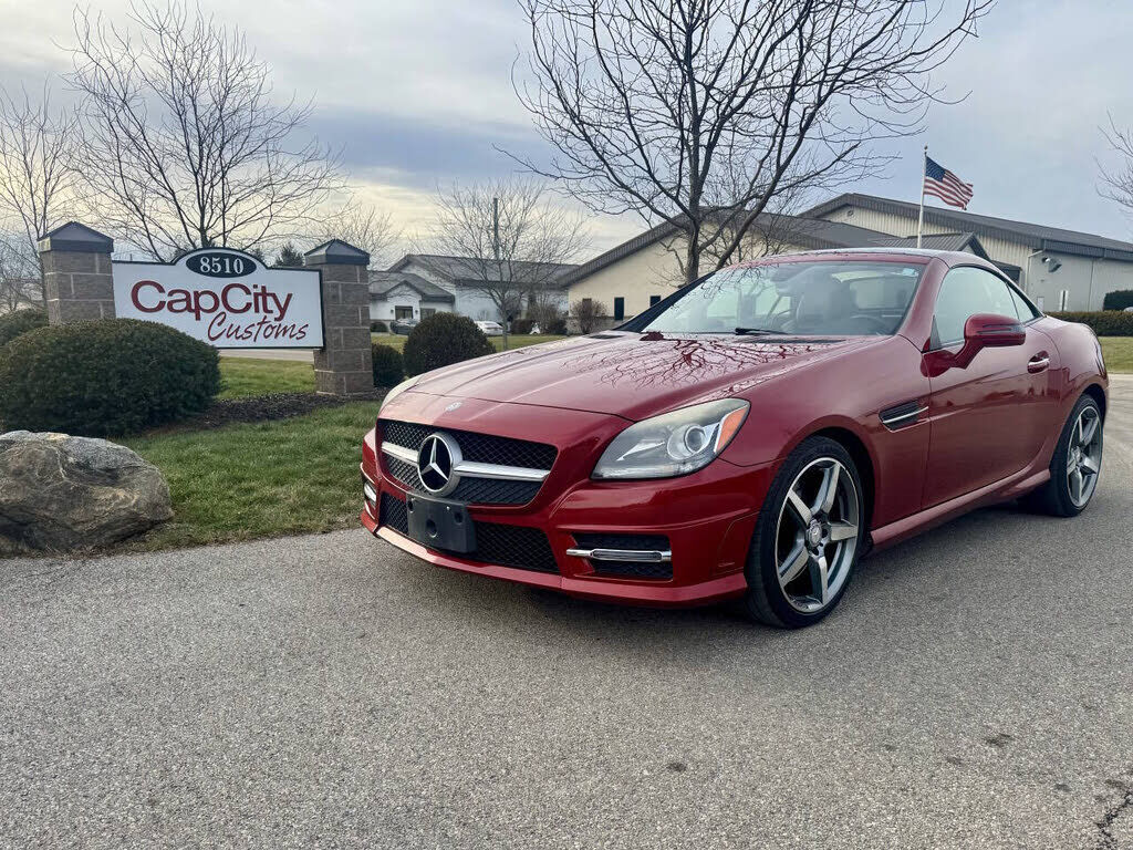2015 MERCEDES-BENZ SLK-Class