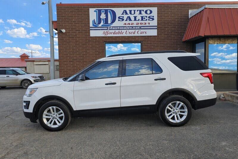 2016 FORD Explorer