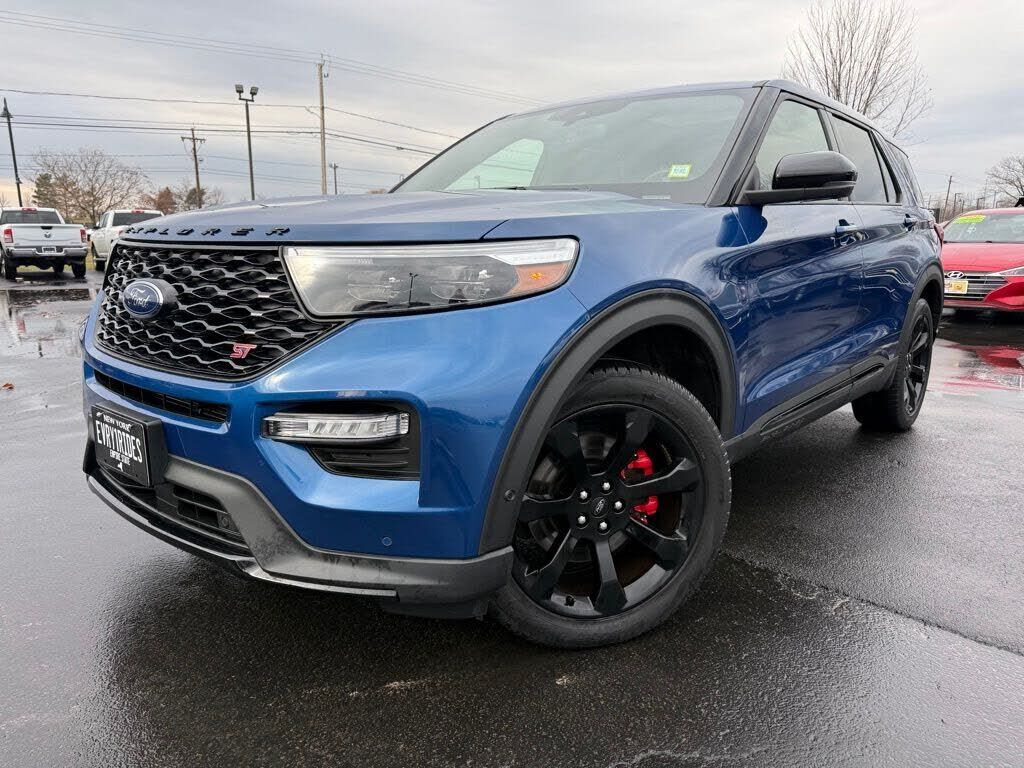2021 FORD Explorer