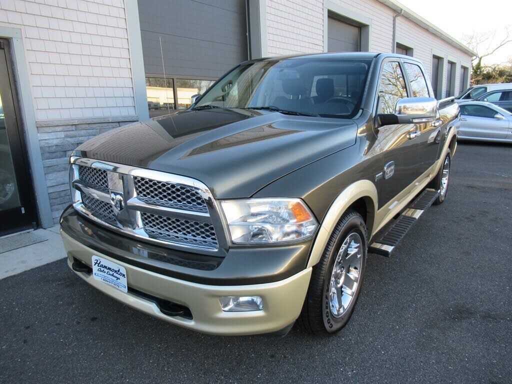 2012 DODGE Ram