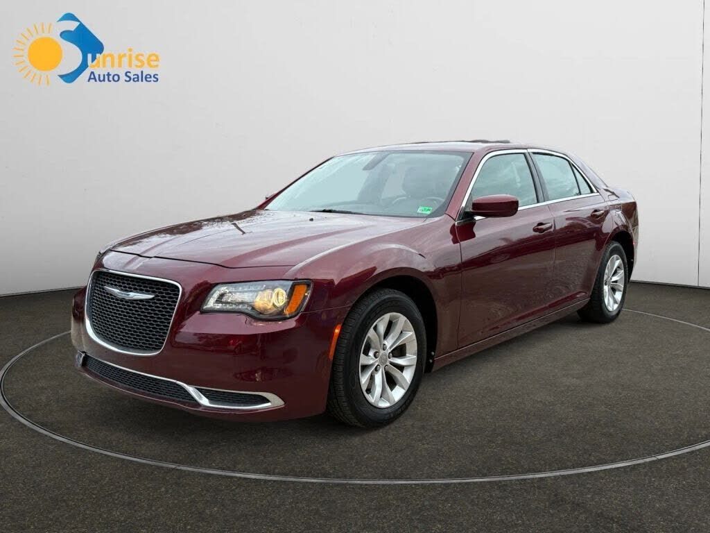 2016 CHRYSLER 300
