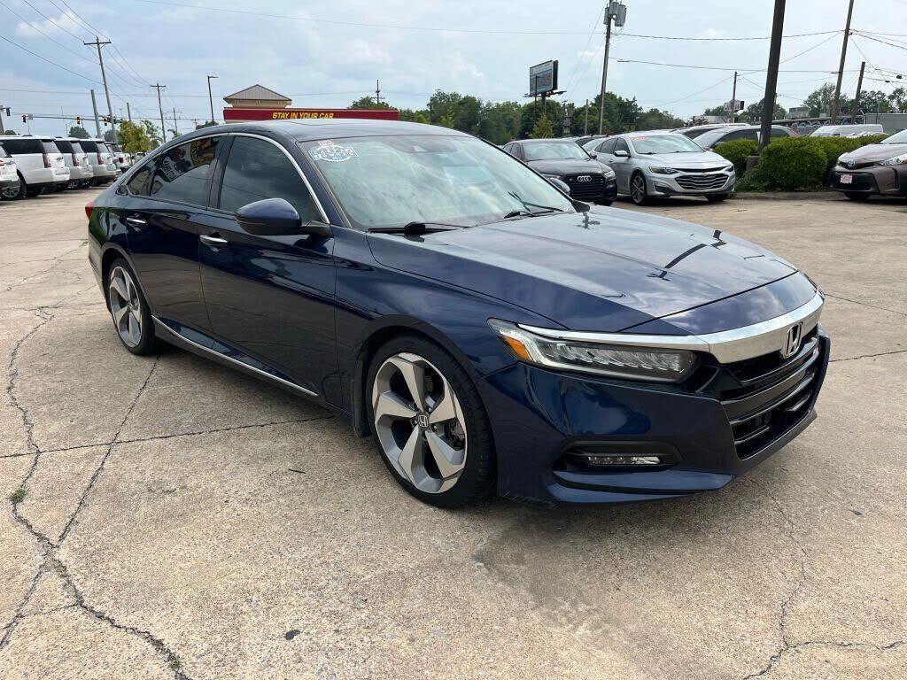 2018 HONDA Accord