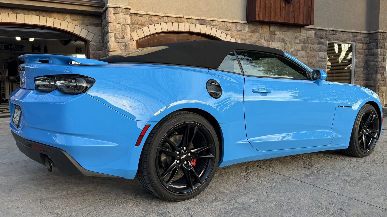 2023 CHEVROLET Camaro