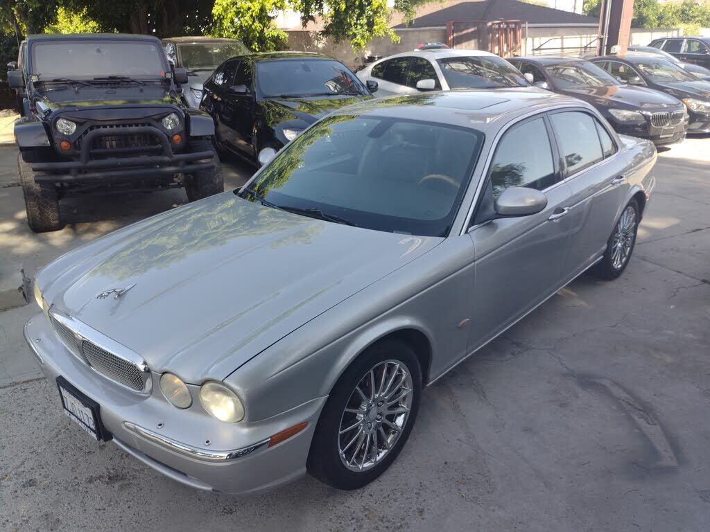 2006 JAGUAR XJ