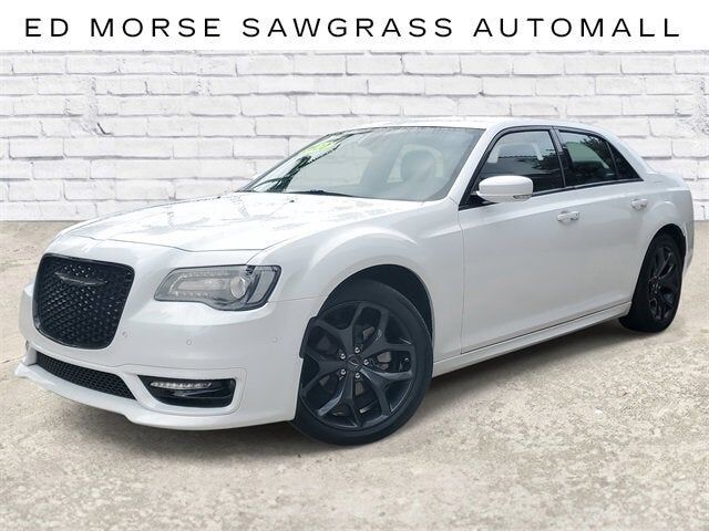 2022 CHRYSLER 300