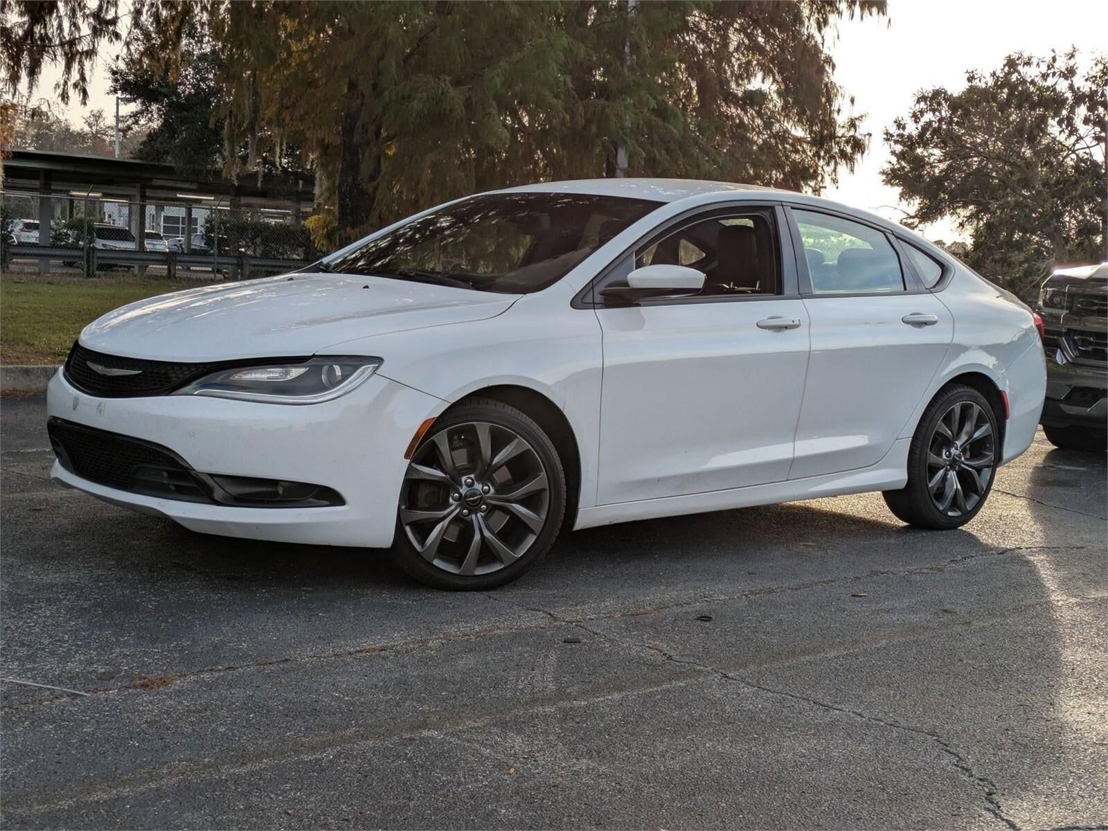 2016 CHRYSLER 200