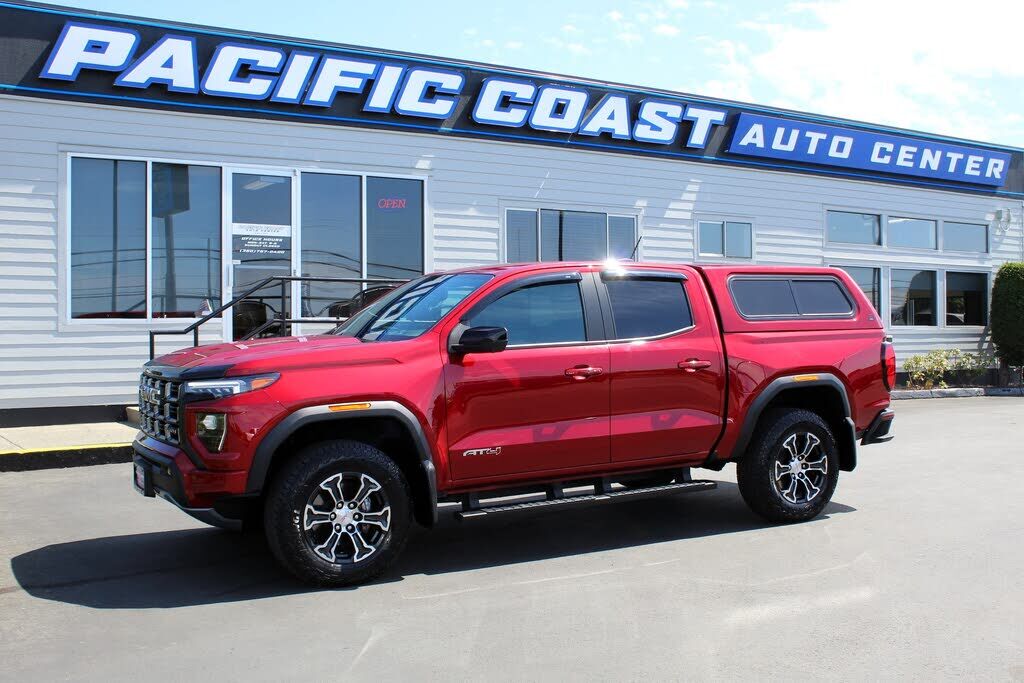 2023 GMC Canyon