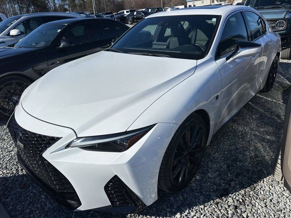 2024 LEXUS IS