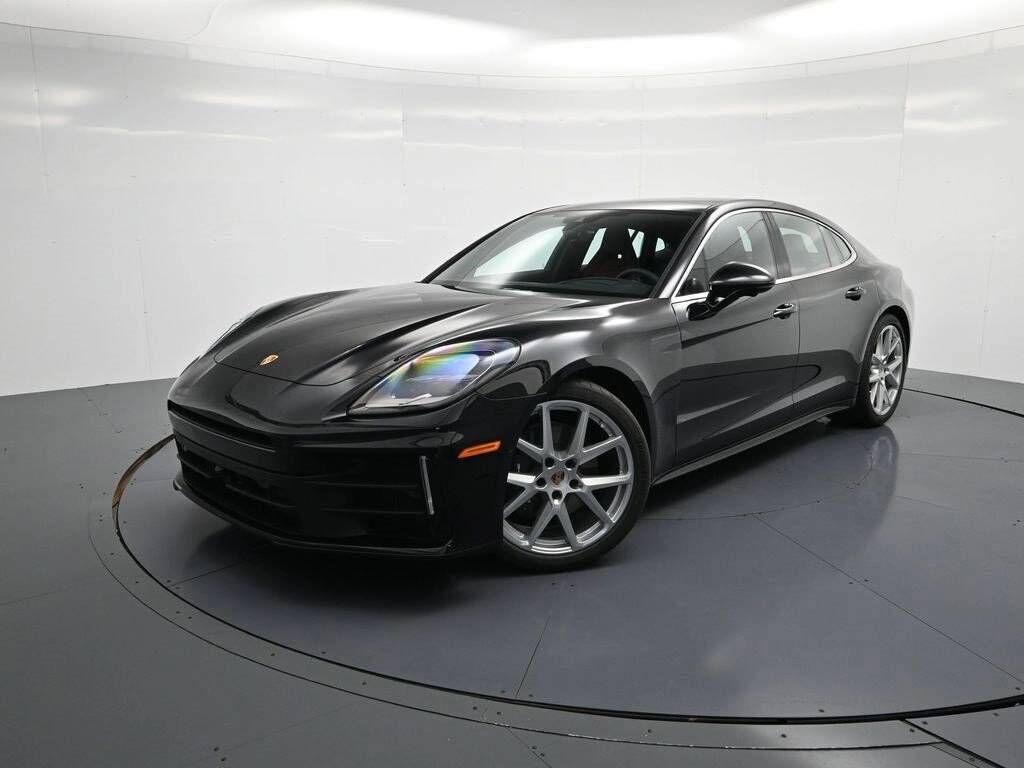 2026 PORSCHE Panamera