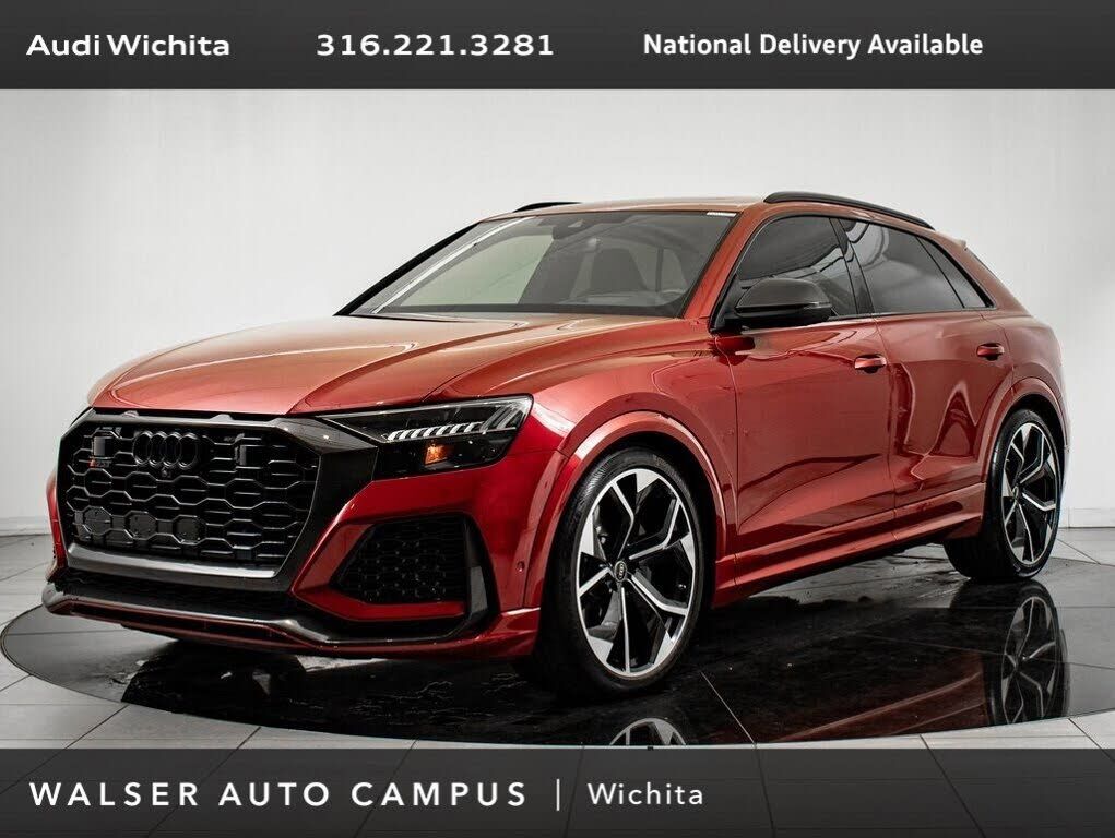 2024 AUDI RS Q8