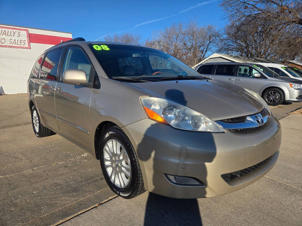 2008 TOYOTA Sienna