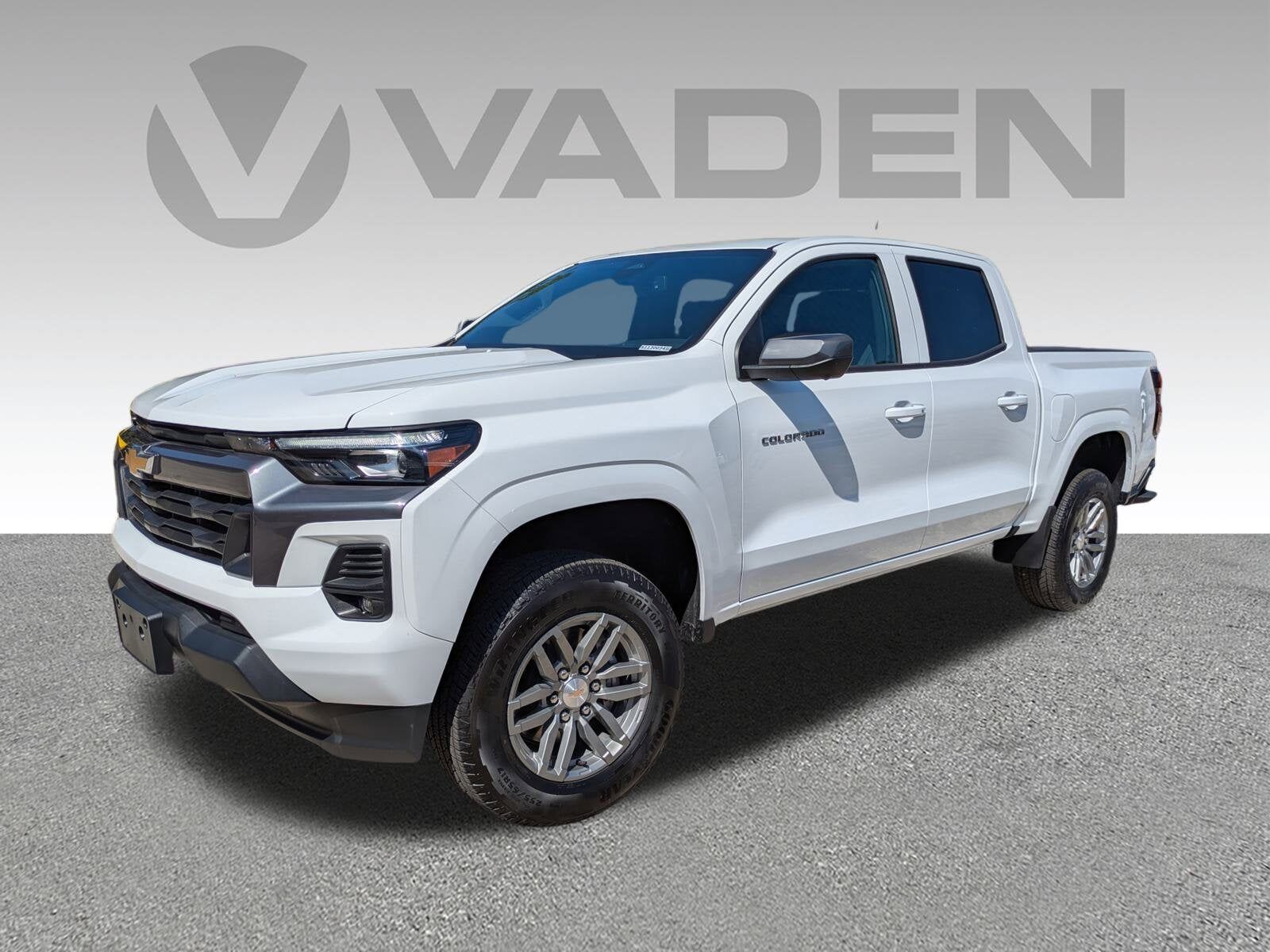 2025 CHEVROLET Colorado