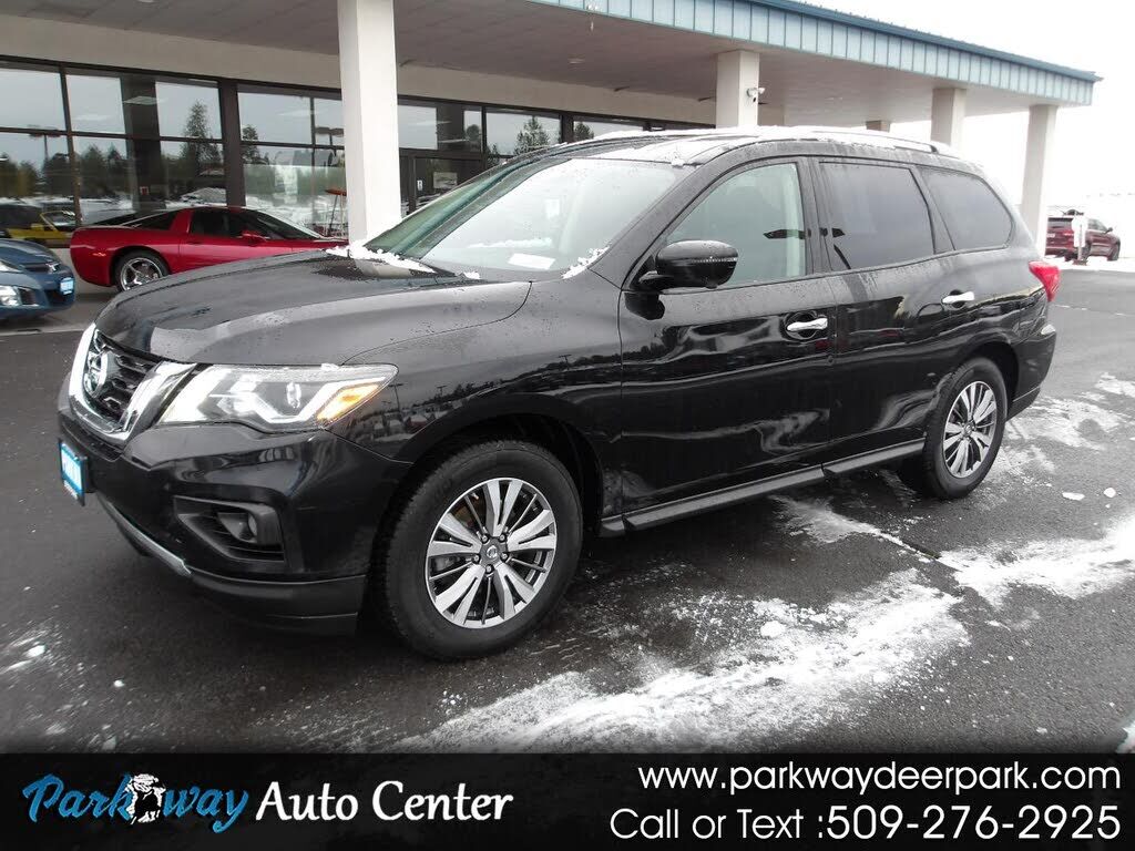 2018 NISSAN Pathfinder