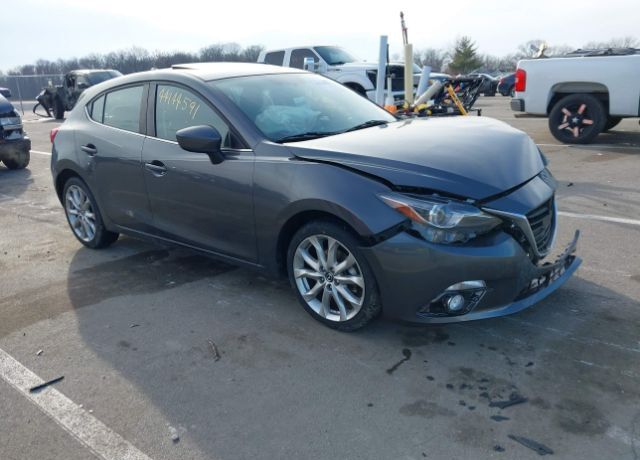 2016 MAZDA Mazda3