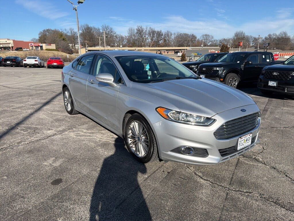 2014 FORD Fusion