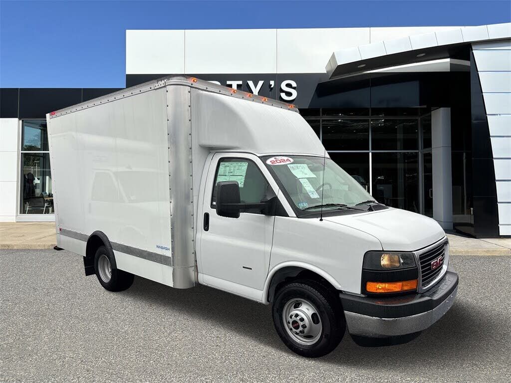 2024 GMC Savana
