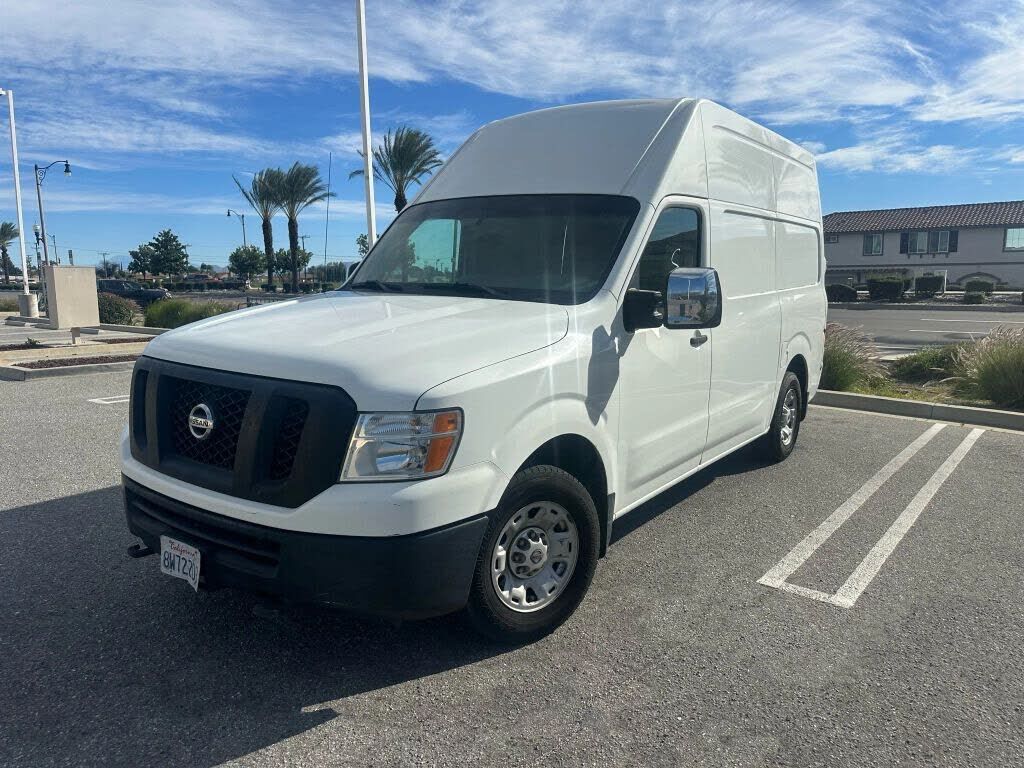 2014 NISSAN NV