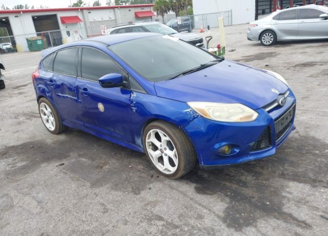 2013 FORD Focus