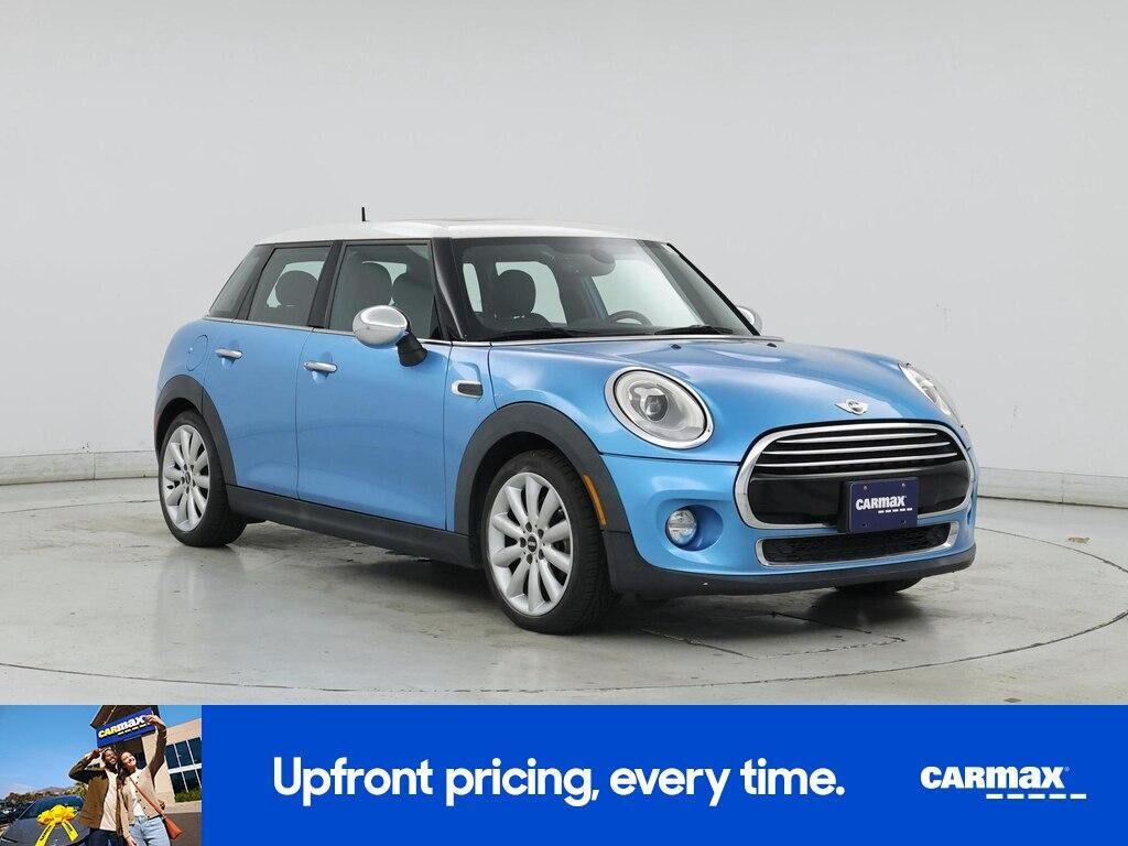 2016 MINI Cooper