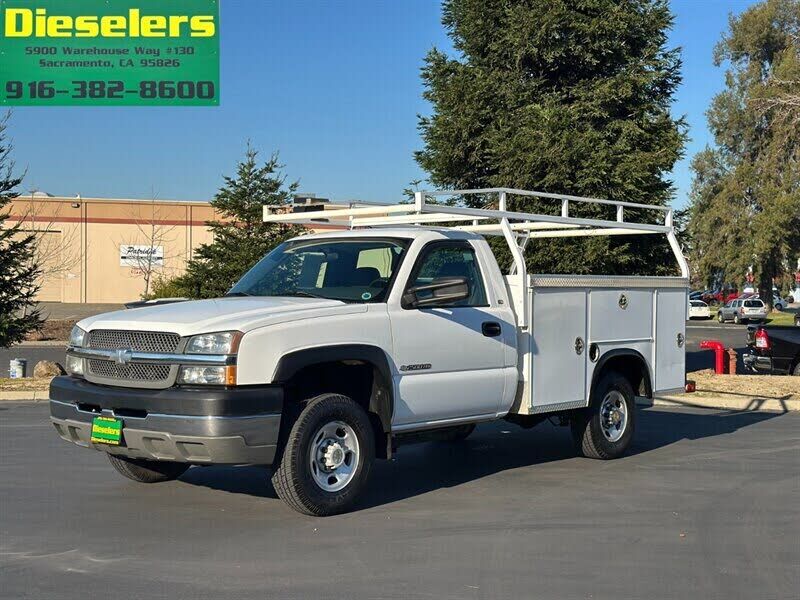 2004 CHEVROLET Silverado