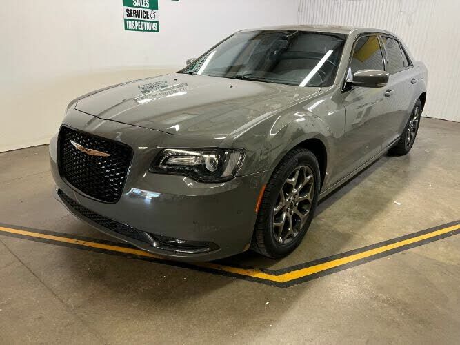2017 CHRYSLER 300