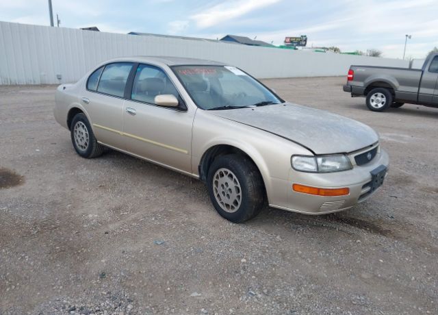 1995 NISSAN Maxima
