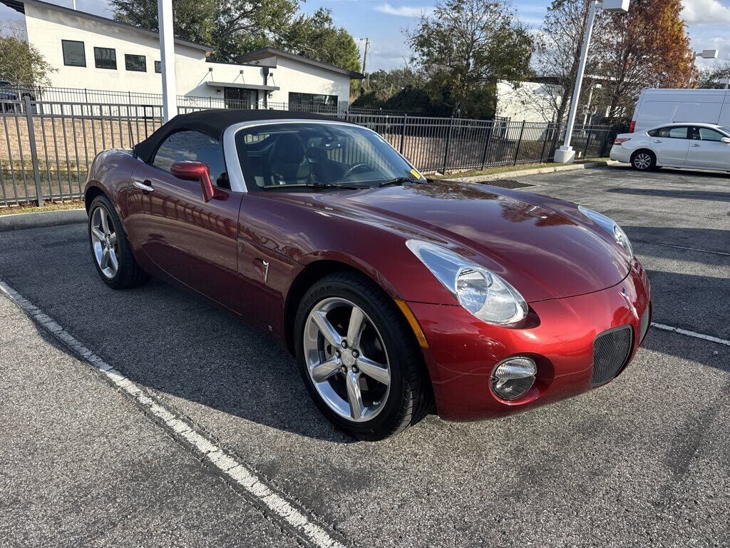 Pontiac Solstice