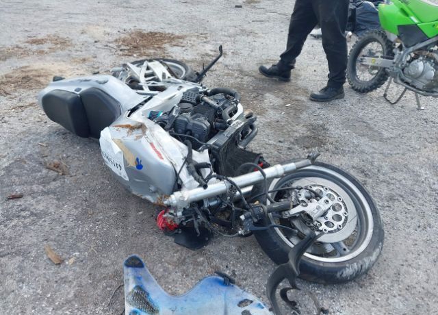 1995 SUZUKI GSX-R750W