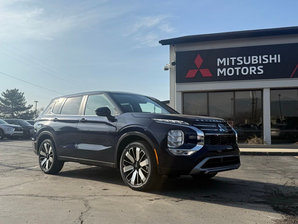 2026 MITSUBISHI Outlander