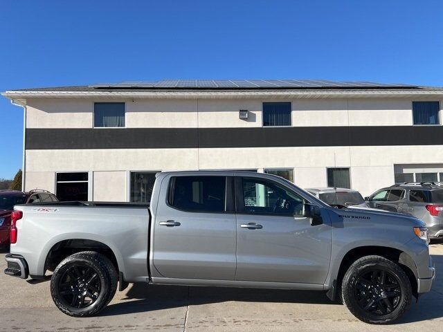 2023 CHEVROLET Silverado