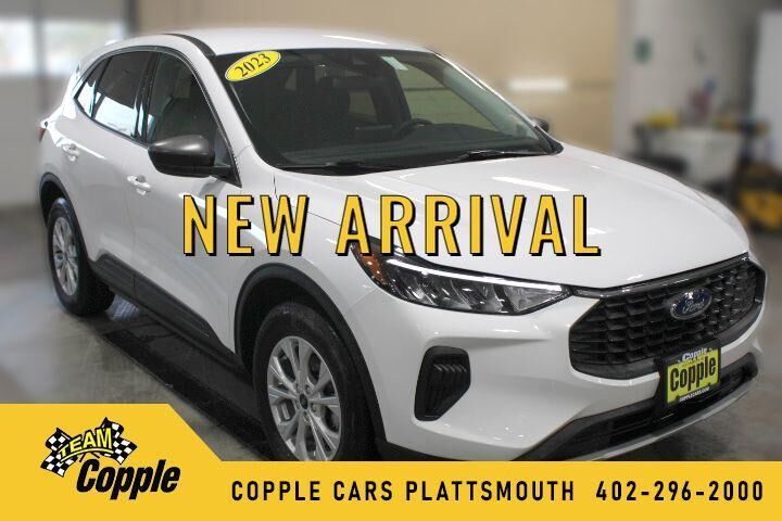 2023 FORD Escape