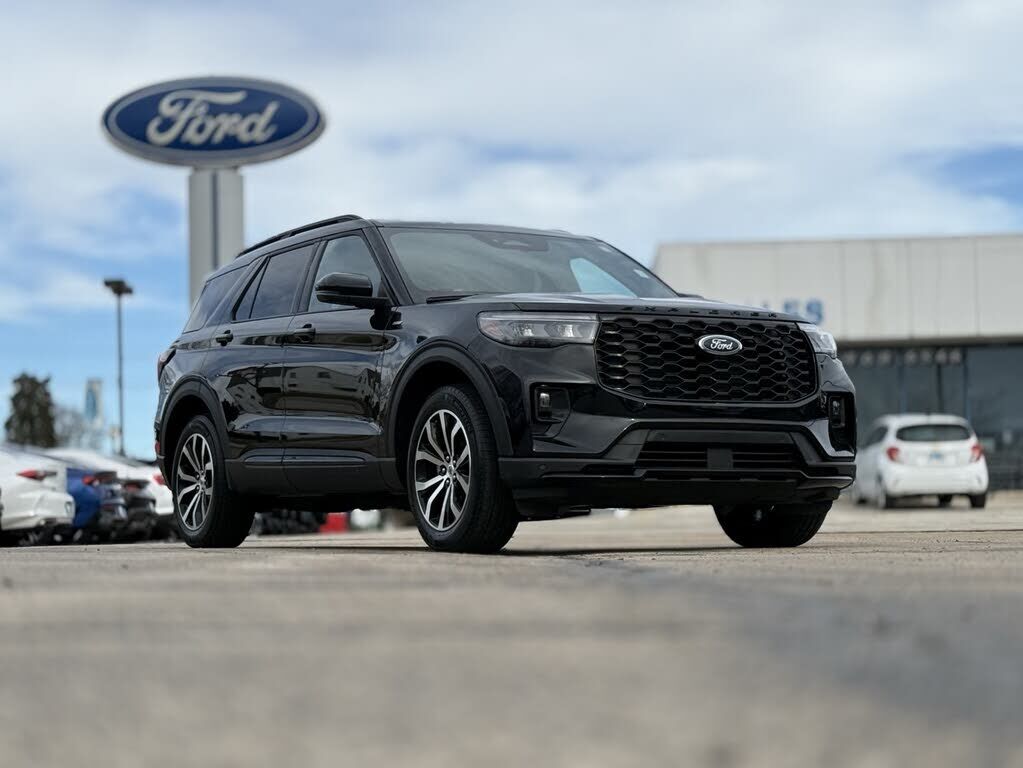 2025 FORD Explorer
